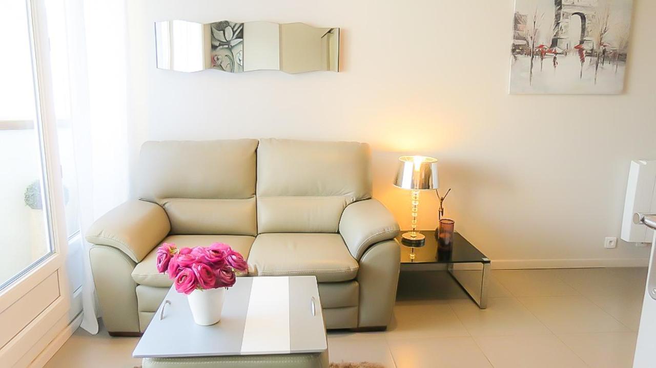 Cabourg, Cosy Appartement Avec Balcon + Parking Prive المظهر الخارجي الصورة